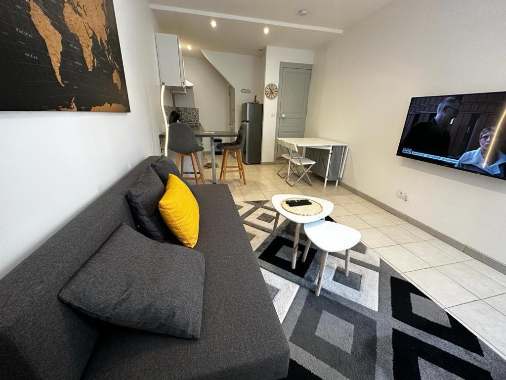Le Saint Maixent, Maison De Ville, Baby Foot, Wifi Экстерьер фото